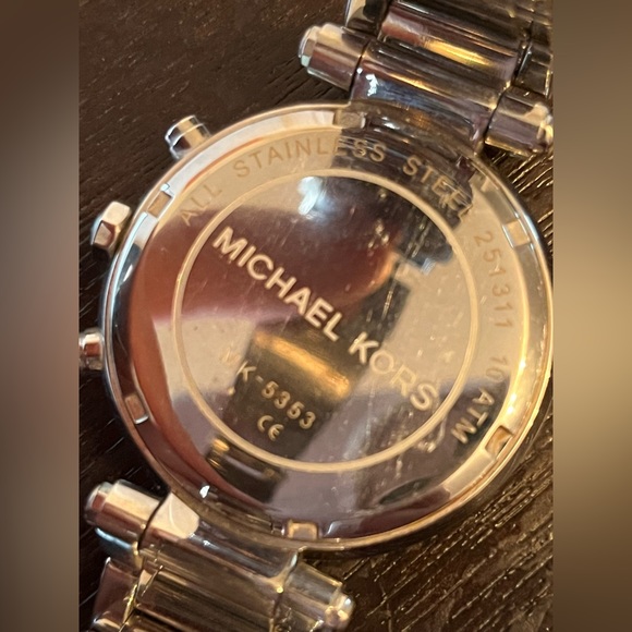 Michael Kors Parker Stainless Steel Watch with Pave details - Picture 3 of 5